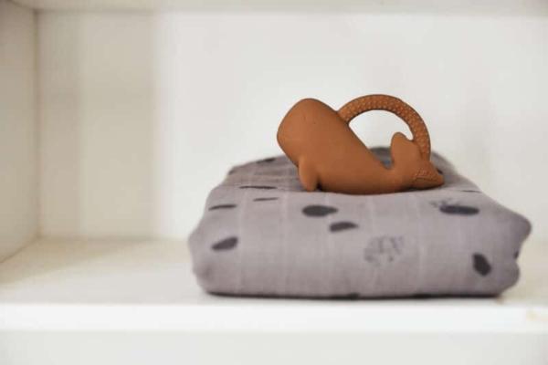 Jollein Bijtring Whale - Caramel - 100% natuurlijk rubber - Afbeelding 4