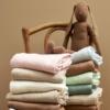 Meyco hydrofiele swaddles 2-pack pre washed uni -  offwhite/sand120x120cm - Afbeelding 2